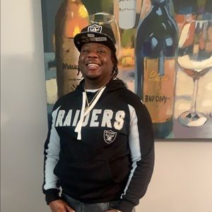 Meet your Posher, Eric